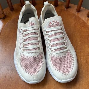 APL Techloom Breeze - Women’s 9.5